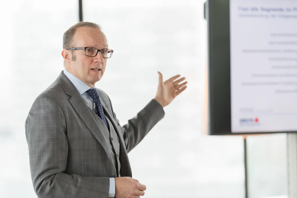 Portrait of Heinz Bednar, CEO